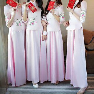 Flower Embroidered Elbow Sleeve Chinese Bridesmaid Dress