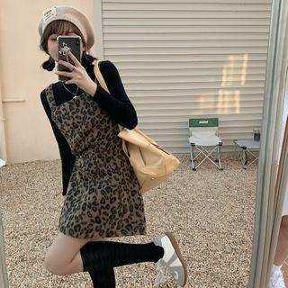 Plain Turtle-neck Long-sleeve Knit Top / Leopard Jumper Dress