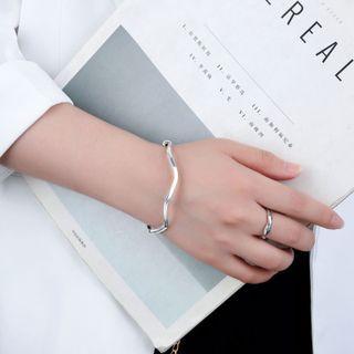 Wavy Silver Bangle 1pc - Silver - One Size