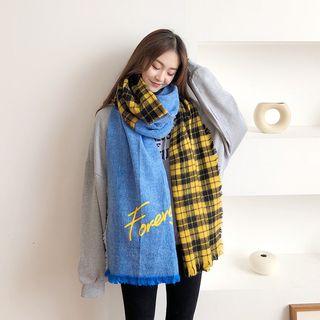 Plaid Panel Lettering Fringed Scarf