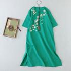 Embroidered Short-sleeve Hanfu Dress