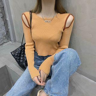 Contrast Trim Cold-shoulder Cropped Knit Top