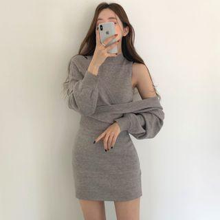 Set: Off-shoulder Sweater + Sleeveless Knit Dress