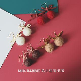 Woolen Ball Clip-on Earring / Earring