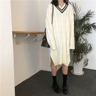Long-sleeve V-neck Knitted Midi Dress