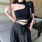 Short-sleeve Cutout Top / Dress Pants