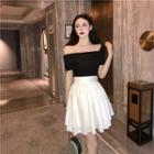 Asymmetric Shoulder Short-sleeve Top / Layered Flare Skirt