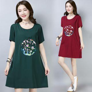 Short-sleeve Floral Embroidery Mini Dress