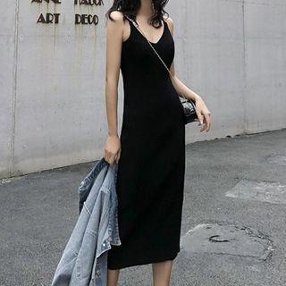 Slit-back Sleeveless Knit Midi Dress