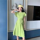 Cutout Waist Short-sleeve Midi Dress