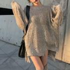 Asymmetric Hem Crew-neck Sweater