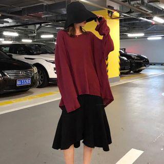 Long-sleeve Plain T-shirt / Midi Mermaid Skirt