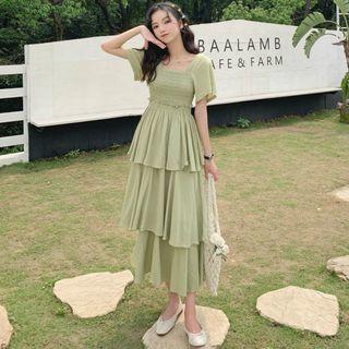 Short-sleeve Square-neck Clayered A-line Skirt