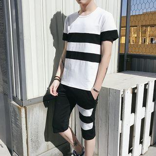 Set: Short-sleeve Striped T-shirt + Striped Shorts