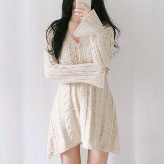 Ribbed V-neck Long-sleeve Dress