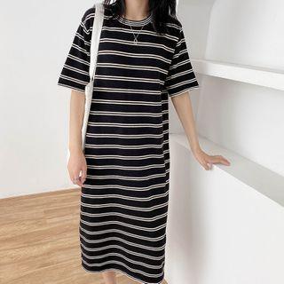 Short-sleeve Striped Knit Midi T-shirt Dress