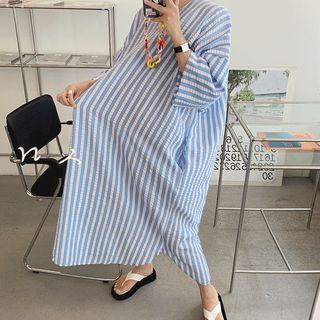 V-neck Oversized Maxi Striped Dress