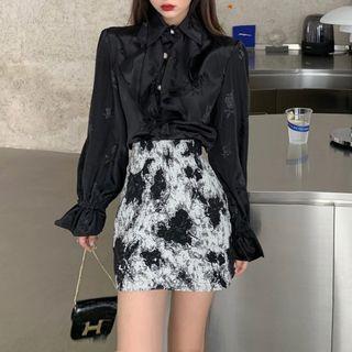 Bell Sleeve Ruffled Shirt / Printed Mini Fitted Skirt