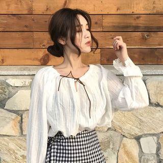 Crinkled Blouse / Ruffle Gingham Pencil Skirt
