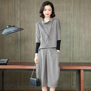 Set: Houndstooth Knit Top + Skirt