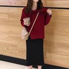 Plain Hoodie / Midi Straight-fit Skirt