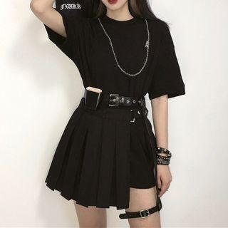 Elbow-sleeve T-shirt / Skirt / Garter / Waist Bag / Necklace / Set