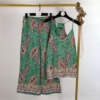 Printed Camisole Top / Wide-leg Pants