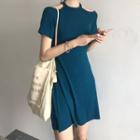 Cutout Short-sleeve Slim-fit Halter Dress