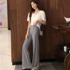 Short-sleeve Plain T-shirt / Striped Wide Leg Pants