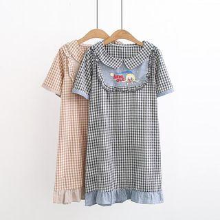 Short-sleeve Collared Plaid Dress