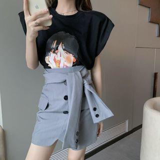 Padded-shoulder Printed T-shirt / Tie High-waist Mini Skirt