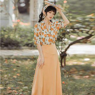 Set: Short-sleeve V-neck Floral Shirt + Plain Midi A-line Skirt