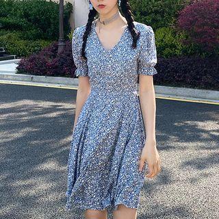 Floral Print Short-sleeve Mini A-line Dress Blue - One Size