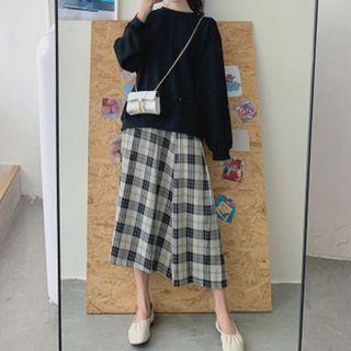 Plain Sweatshirt / Pleated Midi A-line Skirt / Set