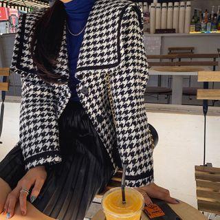 Wide Sailor-collar Houndstooth Jacket Black - One Size