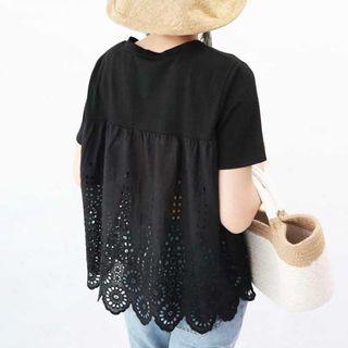 Short-sleeve Eyelet Lace Panel T-shirt Black - One Size