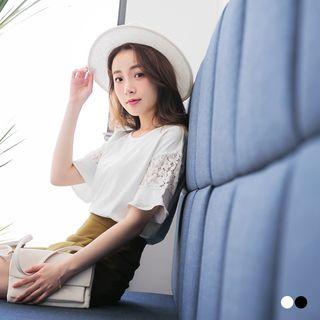 Solid Elastic Lace Crochet Top