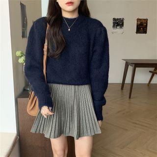 Plain Sweater / Houndstooth Mini Skirt