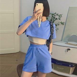 Set: Short-sleeve Cropped T-shirt + Shorts +tank Top