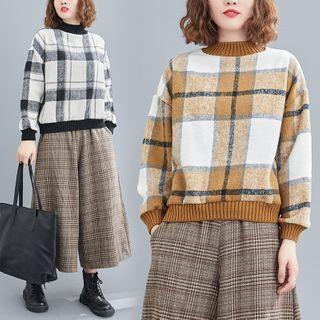 Semi High-neck Plaid Knit Sweater