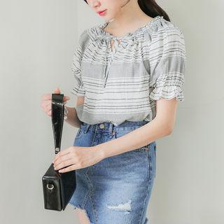 Off-shoulder Puff-sleeve Stripe Top