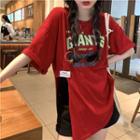 Elbow-sleeve Asymmetric Lettering T-shirt