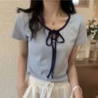 Short-sleeve Tie-strap Cropped Top
