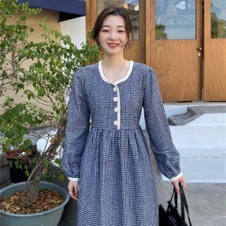 Round-neck Color-block Buttoned Dress