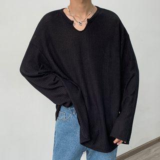 Long-sleeve V-neck Textured T-shirt