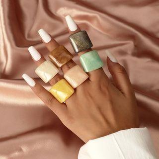 Square Acrylic Ring