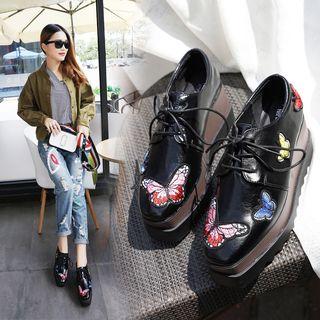 Butterfly Detail Lace-up Shoes