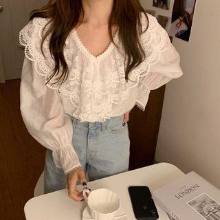 Bell-sleeve Lace Trim Plain Blouse
