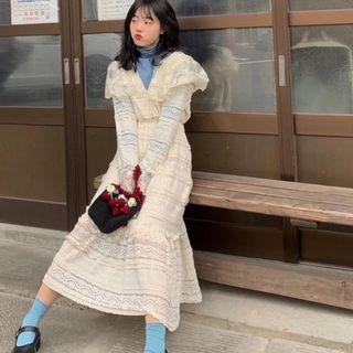 Long-sleeve Midi A-line Lace Dress / Turtle-neck Knit Top