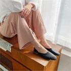 Two-way Banded Flats